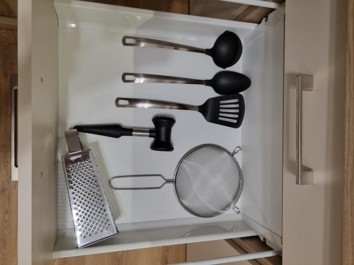 Apartament Sloneczny -Sciegiennego Kielce Kültér fotó